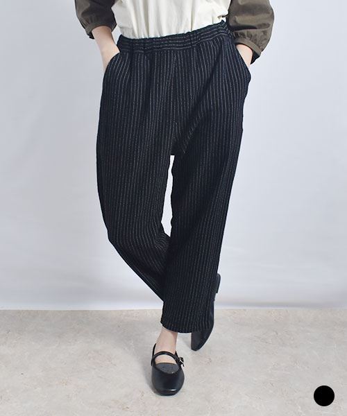 drug store's ストライプブタ刺繍 スッポリ 8分丈 パンツ