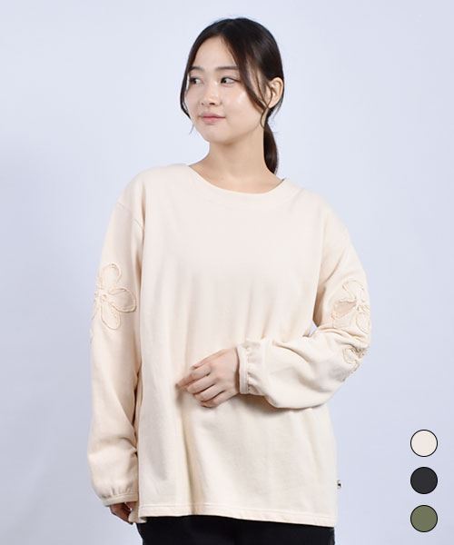 drug store's 裏毛 袖花刺繍 Aライン トレーナー