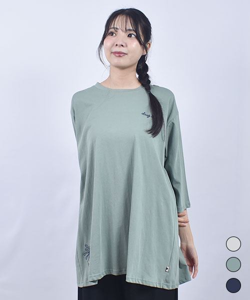 drug store's 32/-天竺 刺繍 後ろギャザー Aライン T