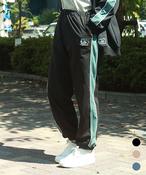drug store's 脇ライン切替 ブタ刺繍  ジョガーパンツ